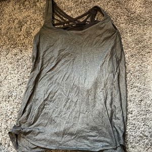 lulu lemon tank top it black and slightly grey